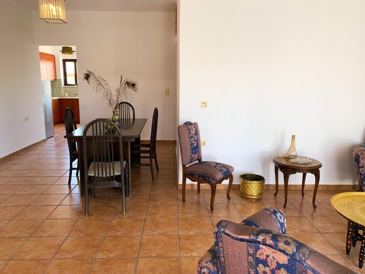 Central Huge Apartment Chania  Ngoại thất bức ảnh